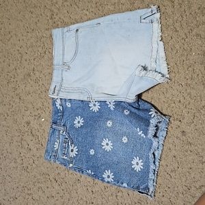 Two pattern Jean shorts